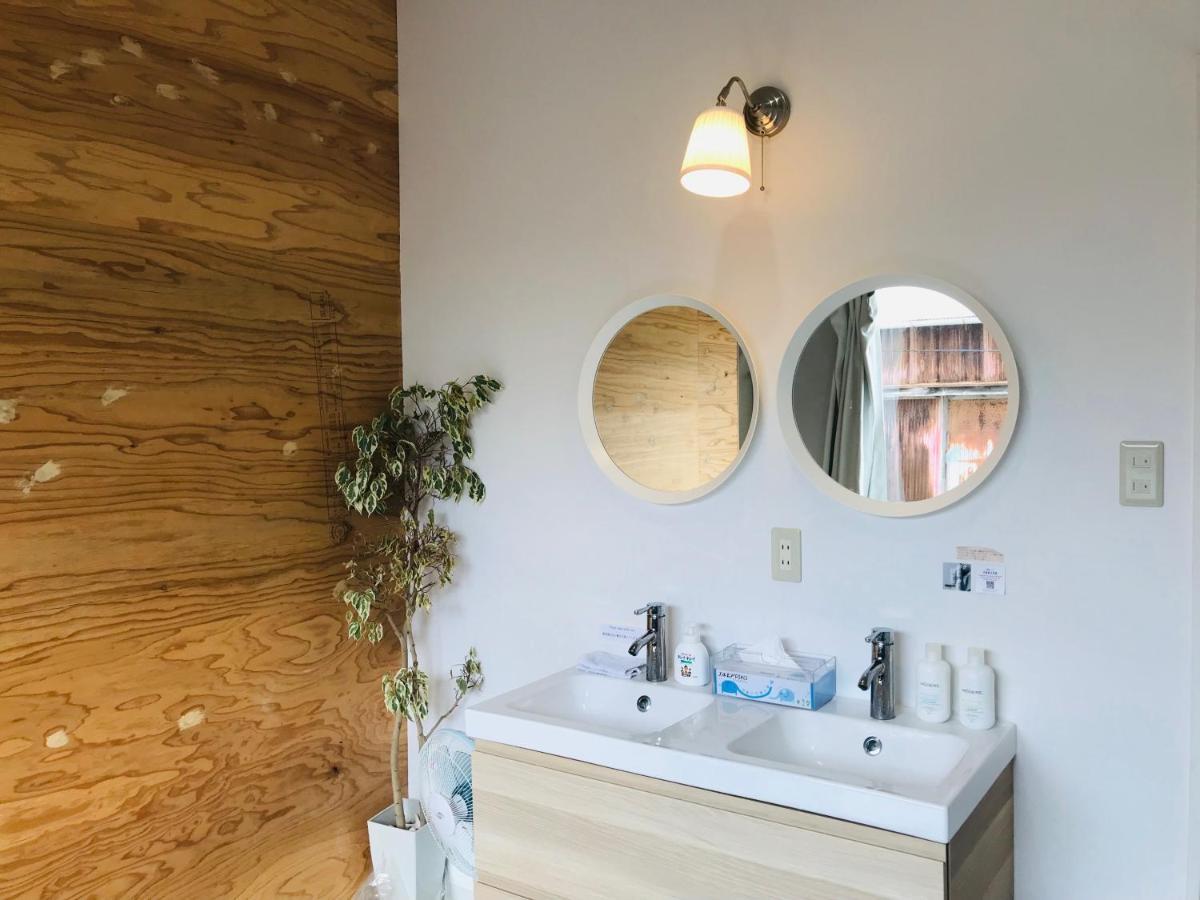 Meedafu'S Yui Hostel And Coffee Йорон Экстерьер фото